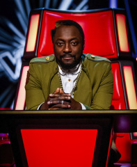 Will.i.am-Voice-Australia-BKI-chairs-are-better-2